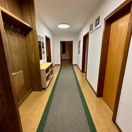 Haus Saxer Apartman *